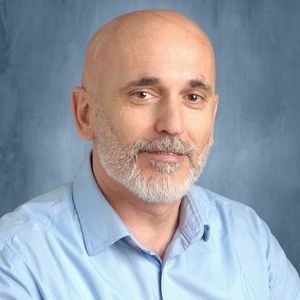 Meet your Posher, Duli